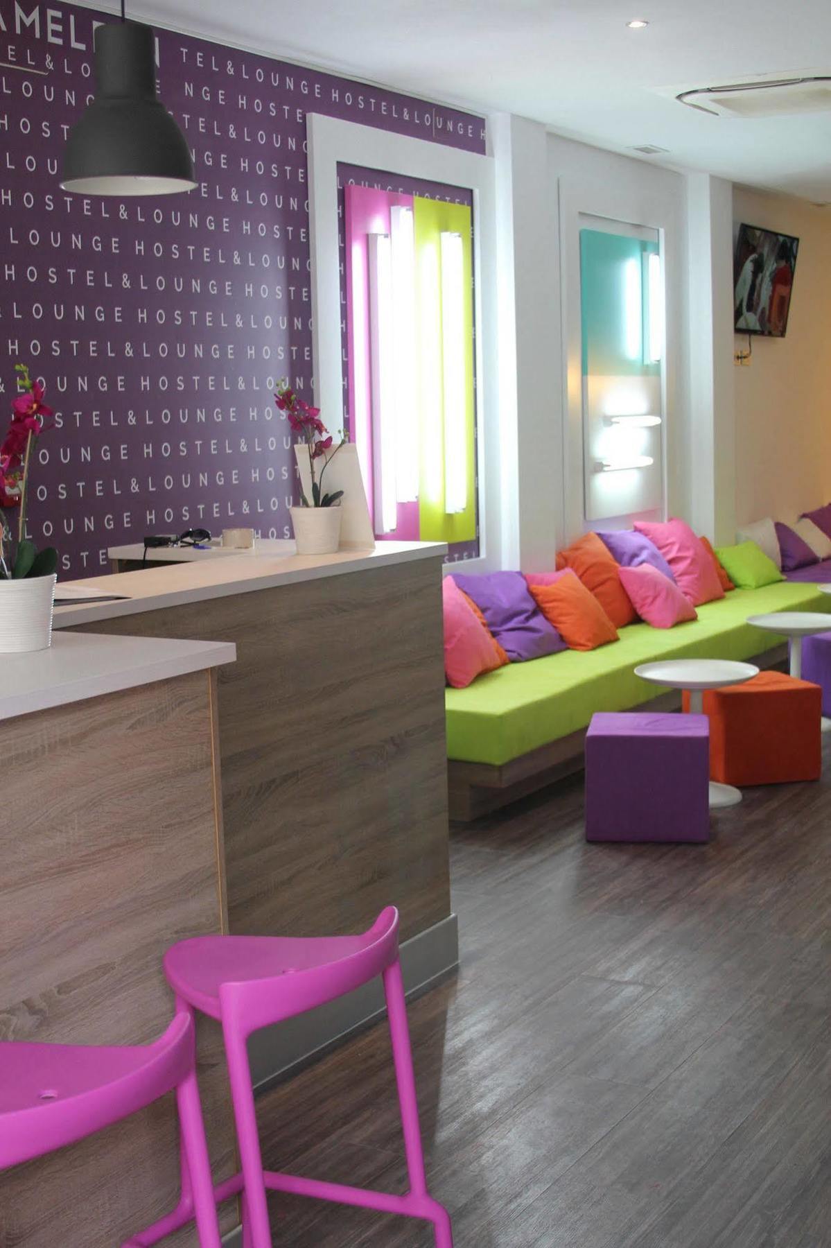 Chameleon Youth Hostel Alicante Eksteriør bilde